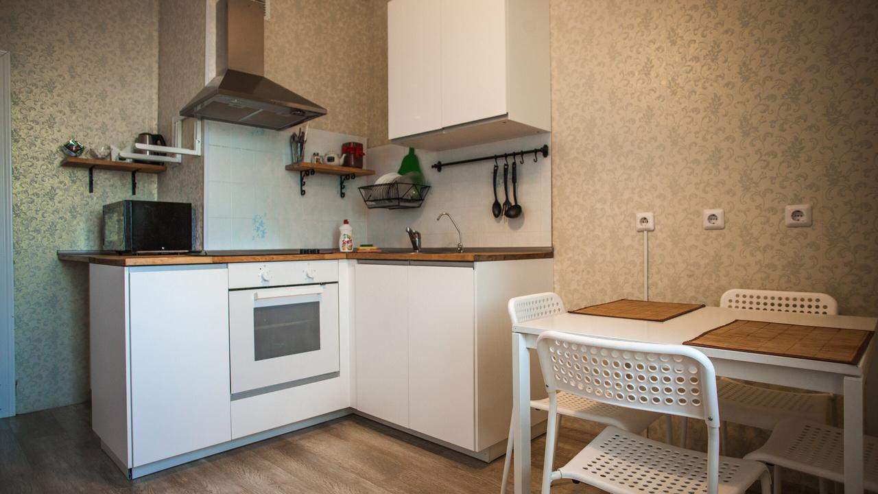 Apartments On Gzhatskoy 상트페테르부르크 외부 사진